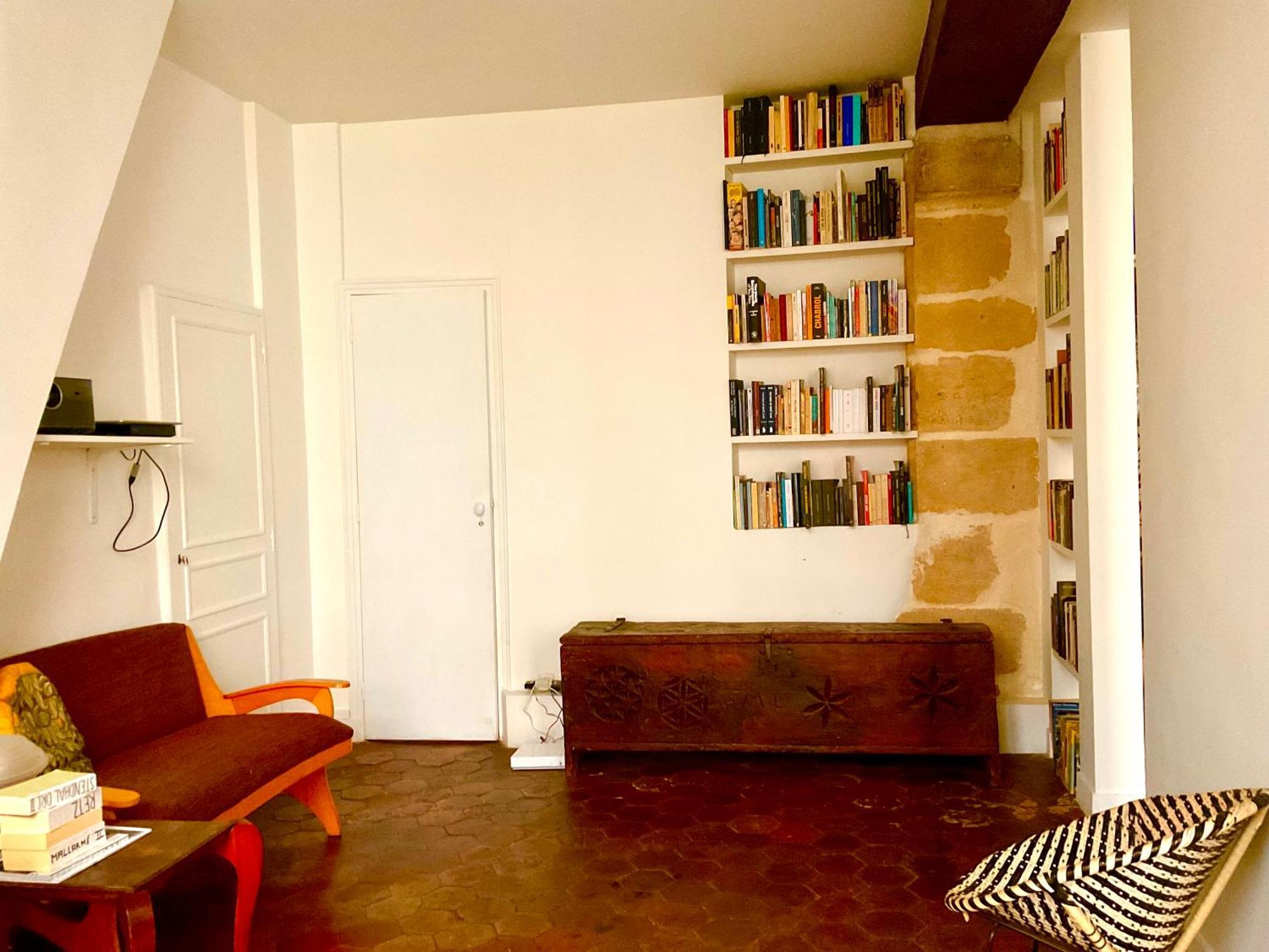 Bel Ancien Sur Cour Verdoyante Appartement Parijs